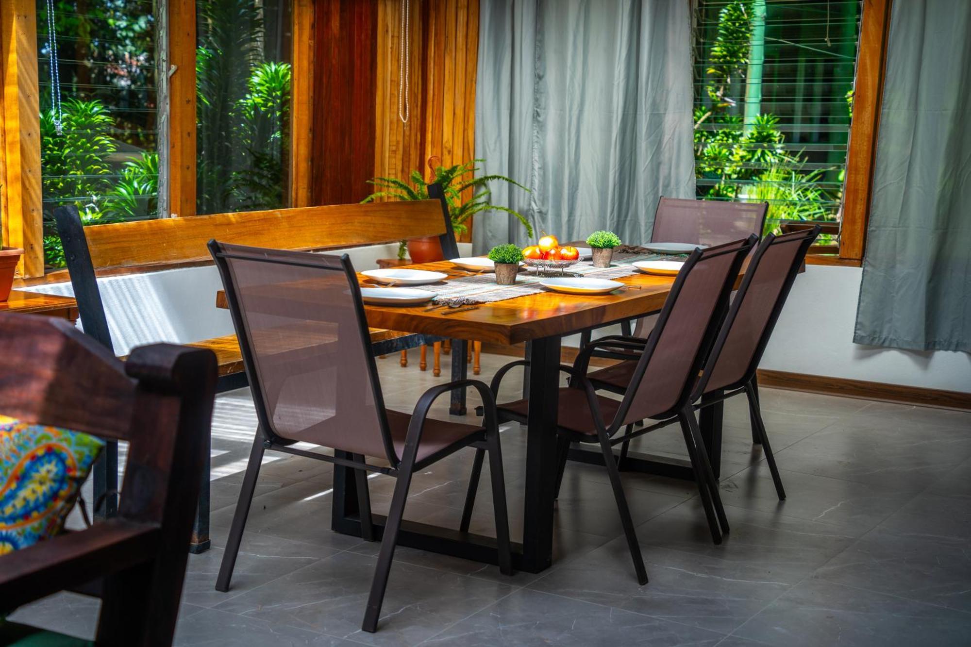 Casa Violeta Home Rentals Monteverde Kültér fotó