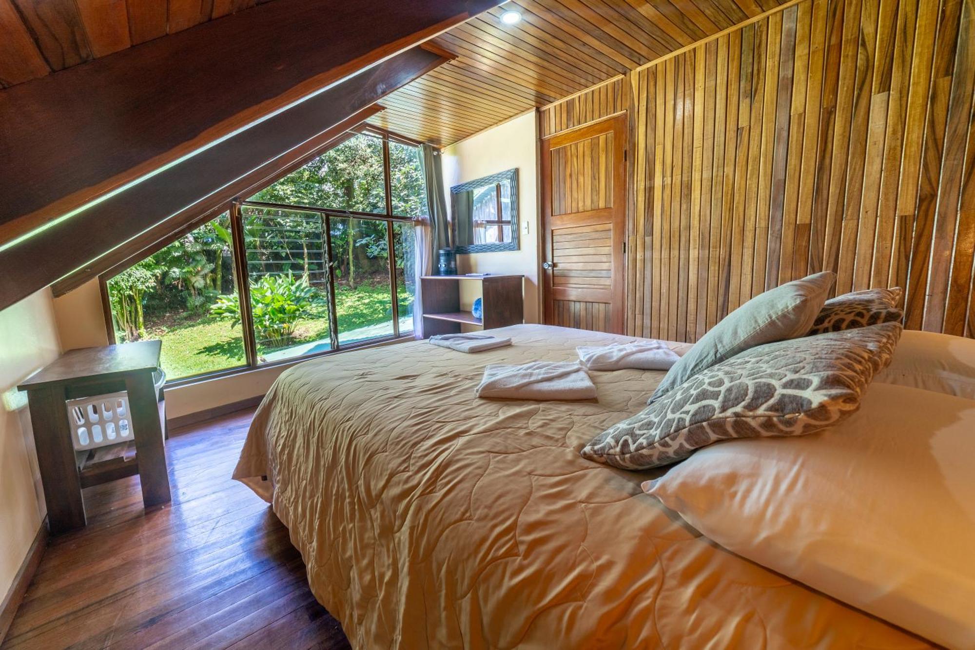 Casa Violeta Home Rentals Monteverde Kültér fotó