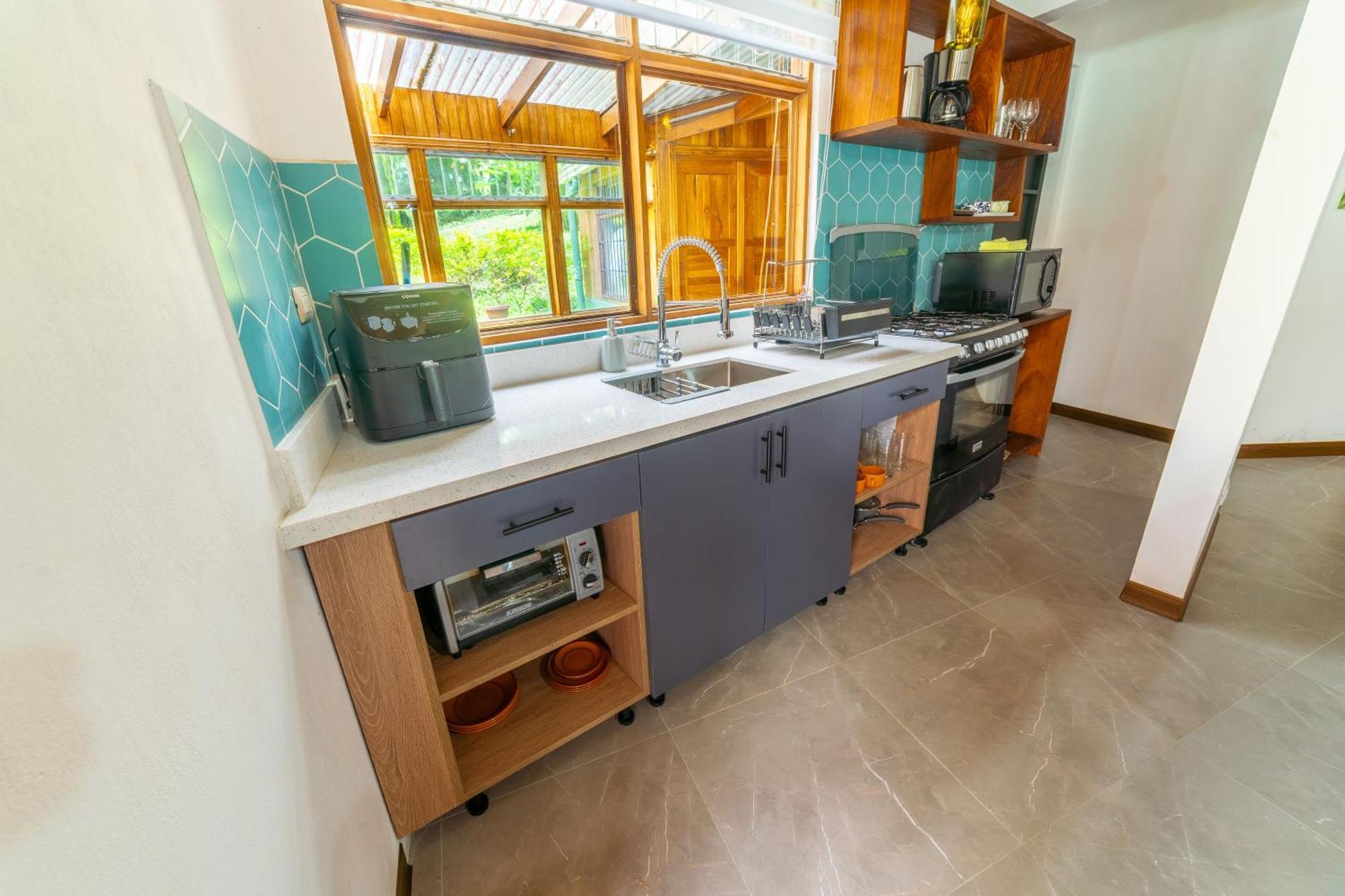 Casa Violeta Home Rentals Monteverde Kültér fotó